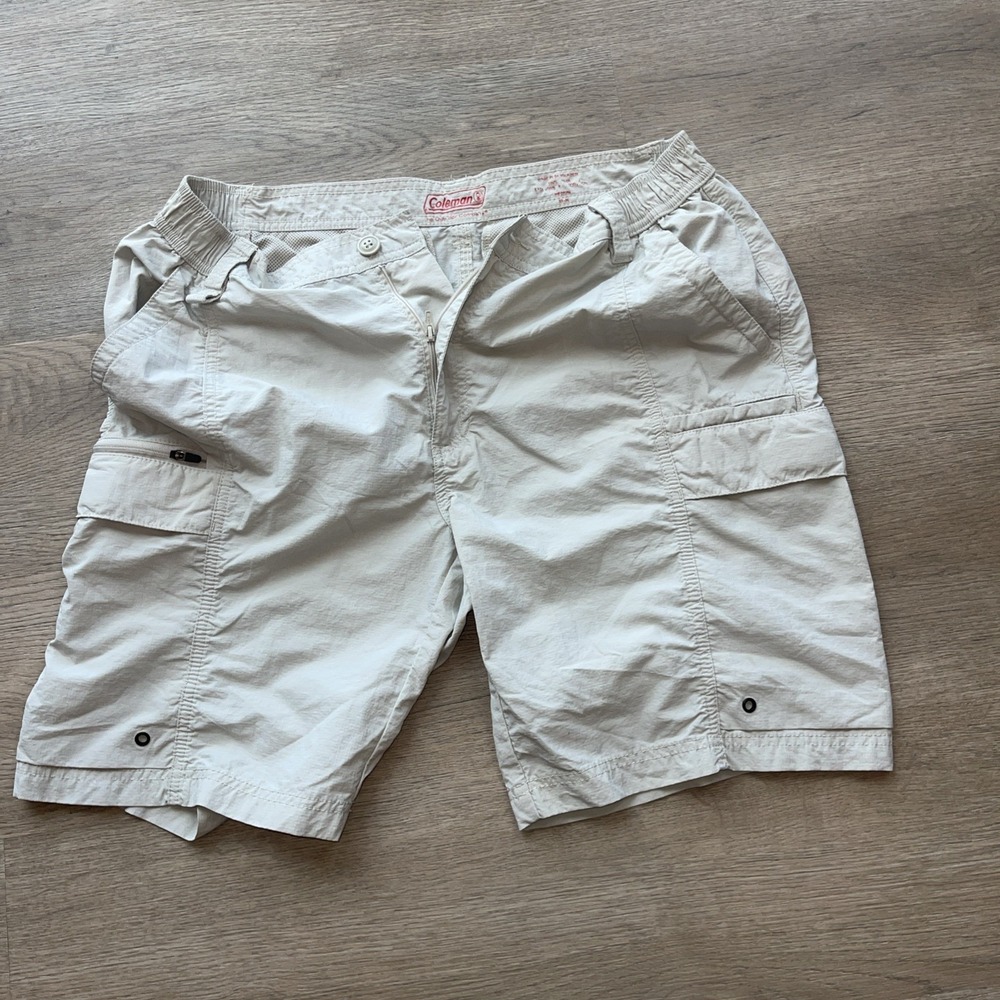 Coleman Men's Beige Cotton Canvas Cargo Shorts  Tear Resistant Flat Front 34